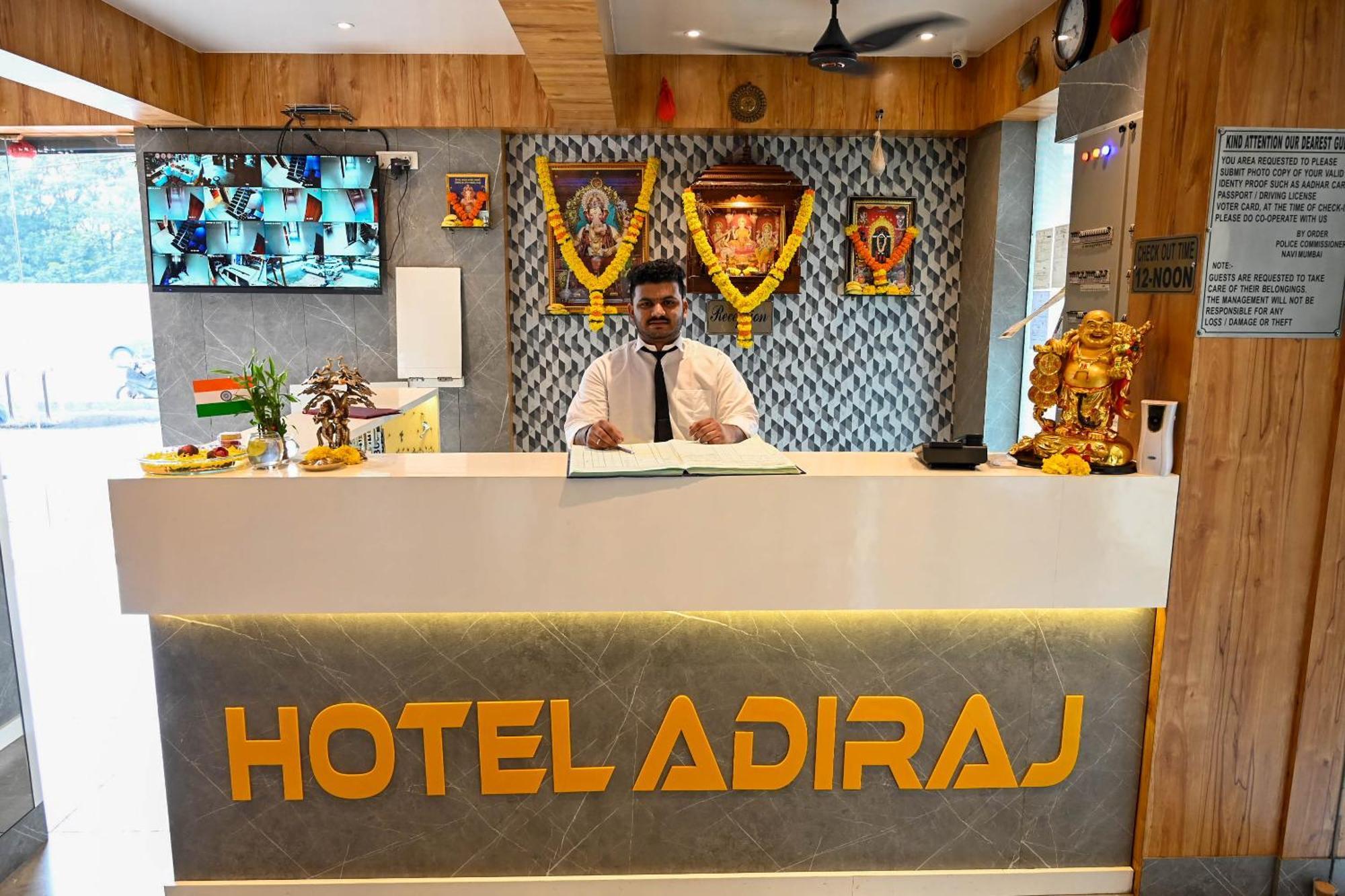 Adiraj Residency Hotel Navi Mumbai Bagian luar foto