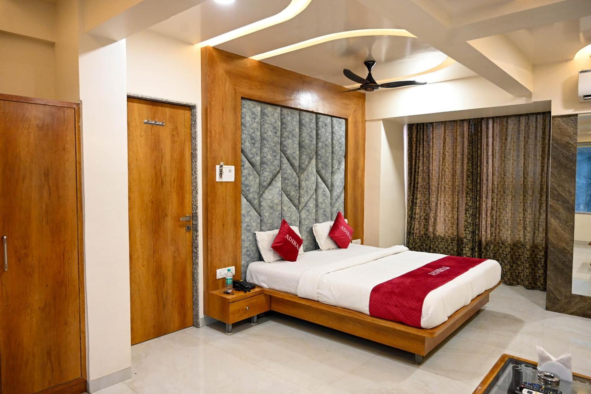 Adiraj Residency Hotel Navi Mumbai Bagian luar foto