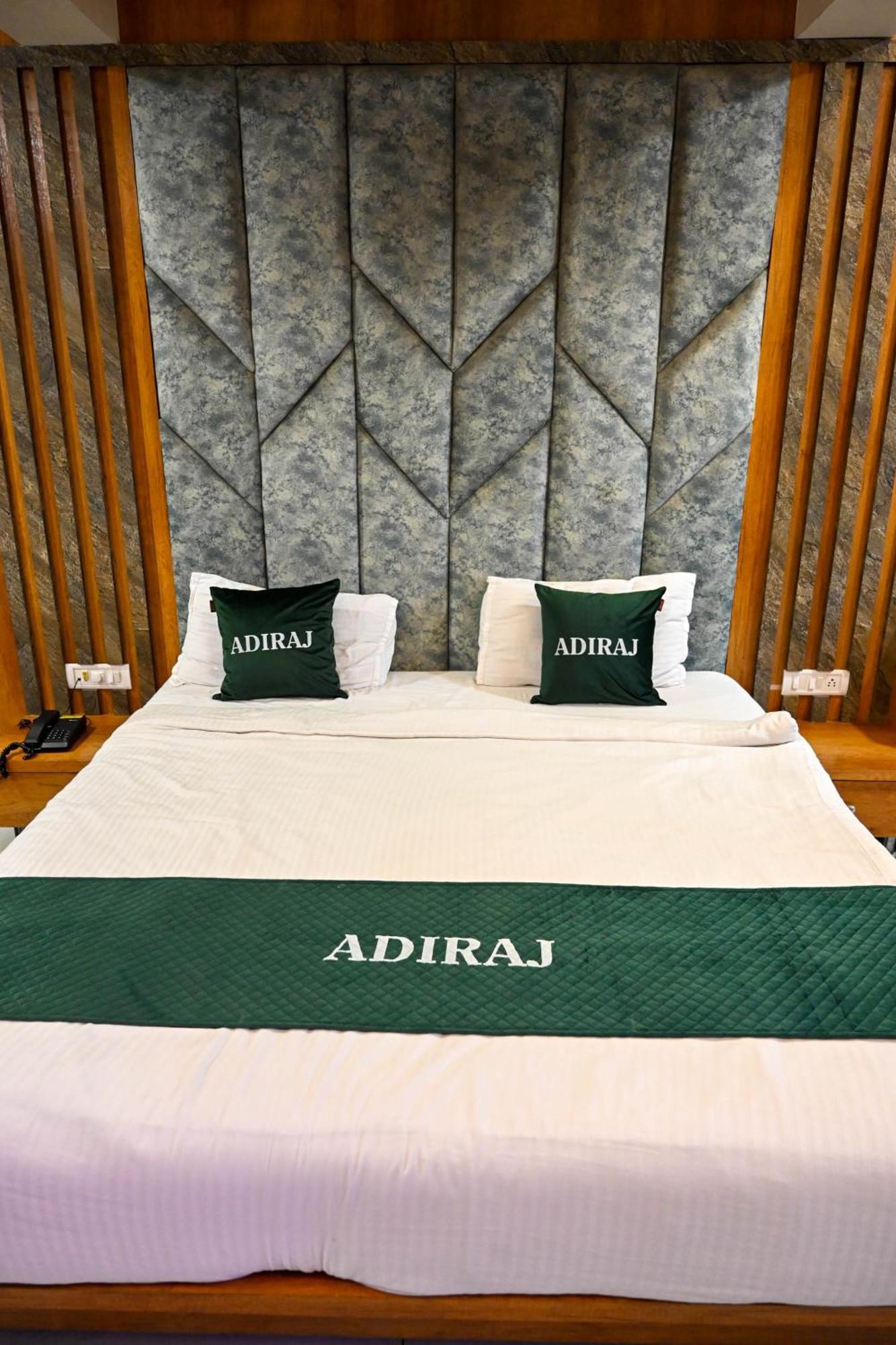 Adiraj Residency Hotel Navi Mumbai Bagian luar foto
