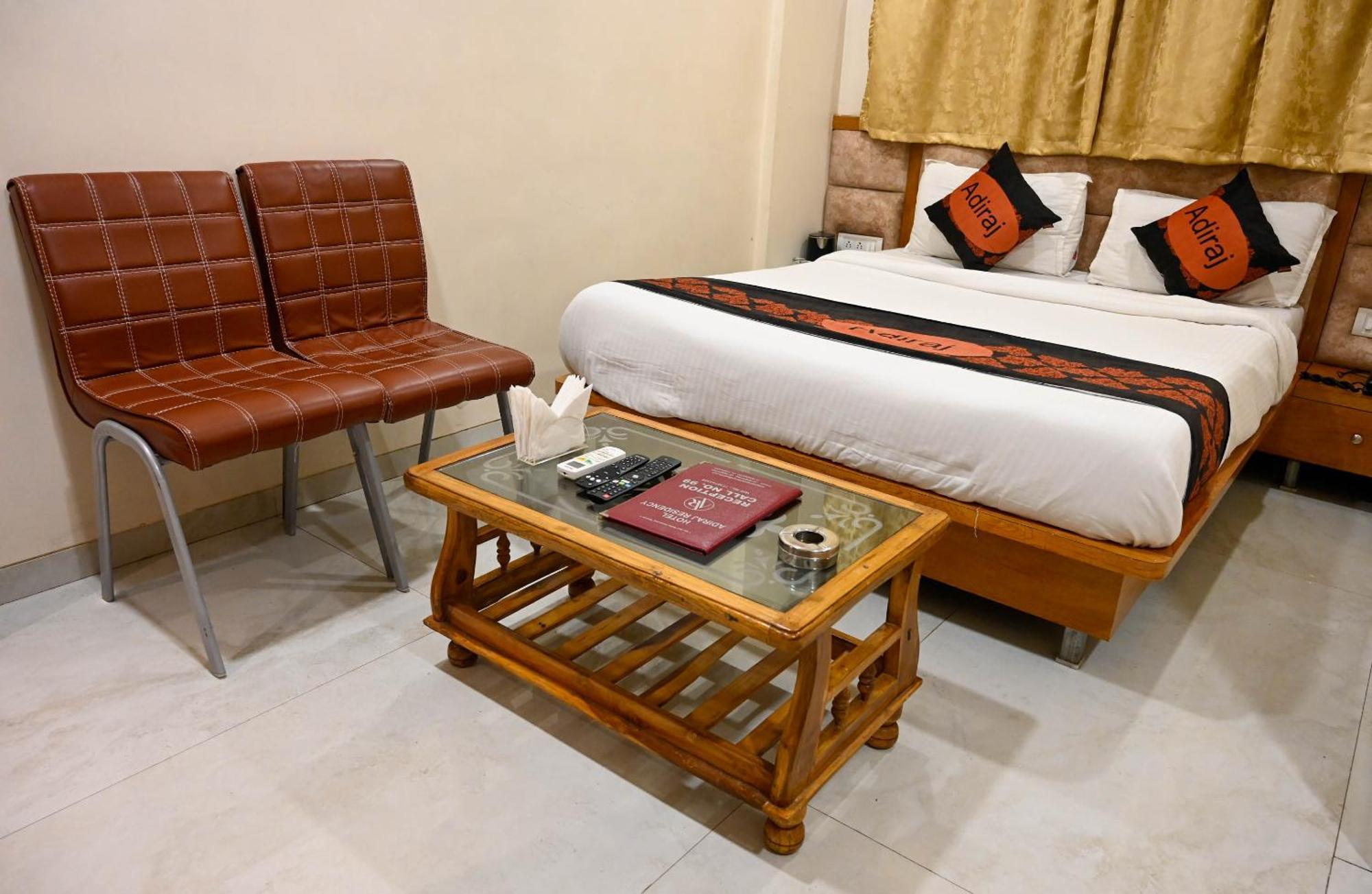 Adiraj Residency Hotel Navi Mumbai Bagian luar foto
