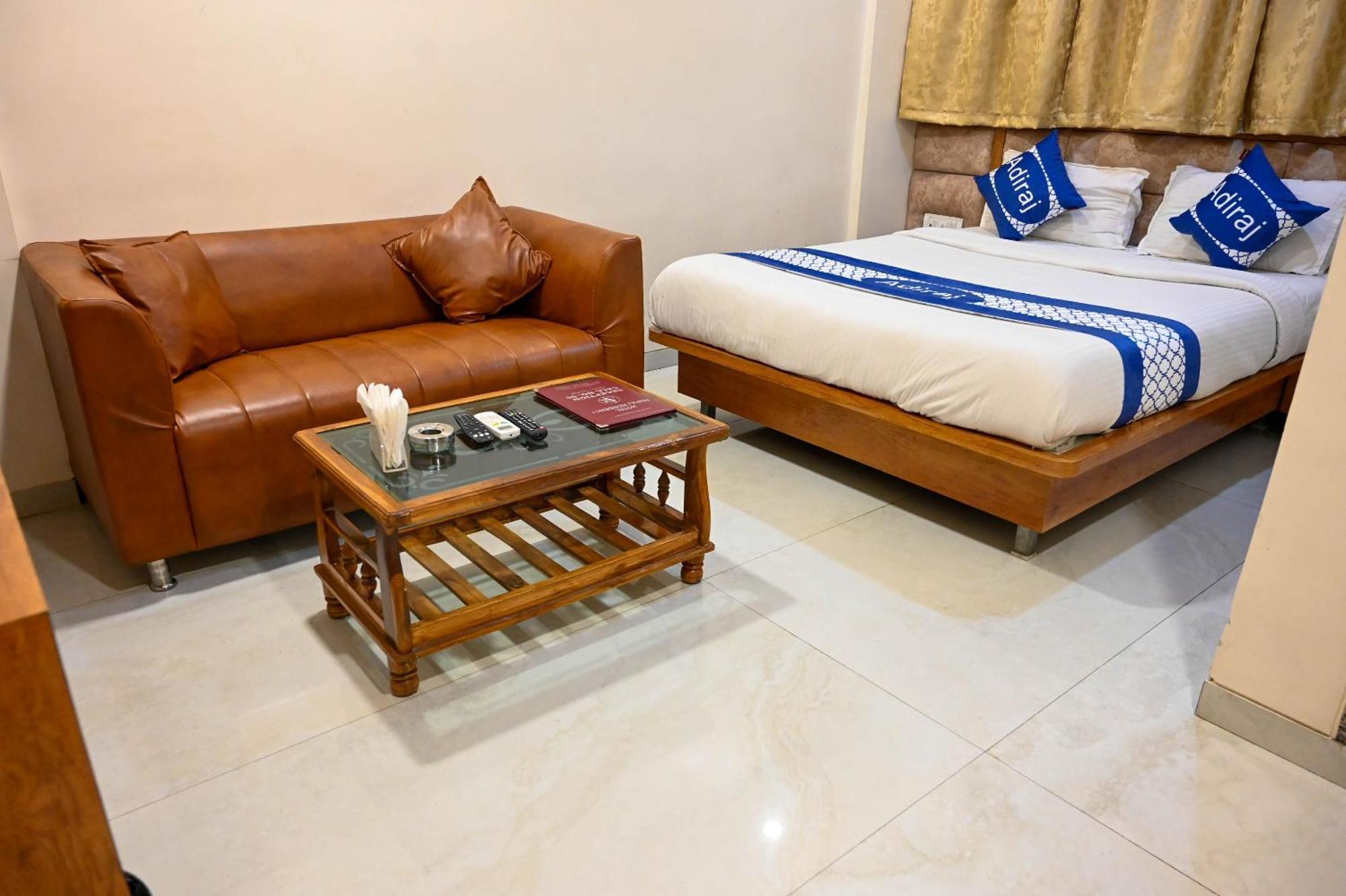 Adiraj Residency Hotel Navi Mumbai Bagian luar foto