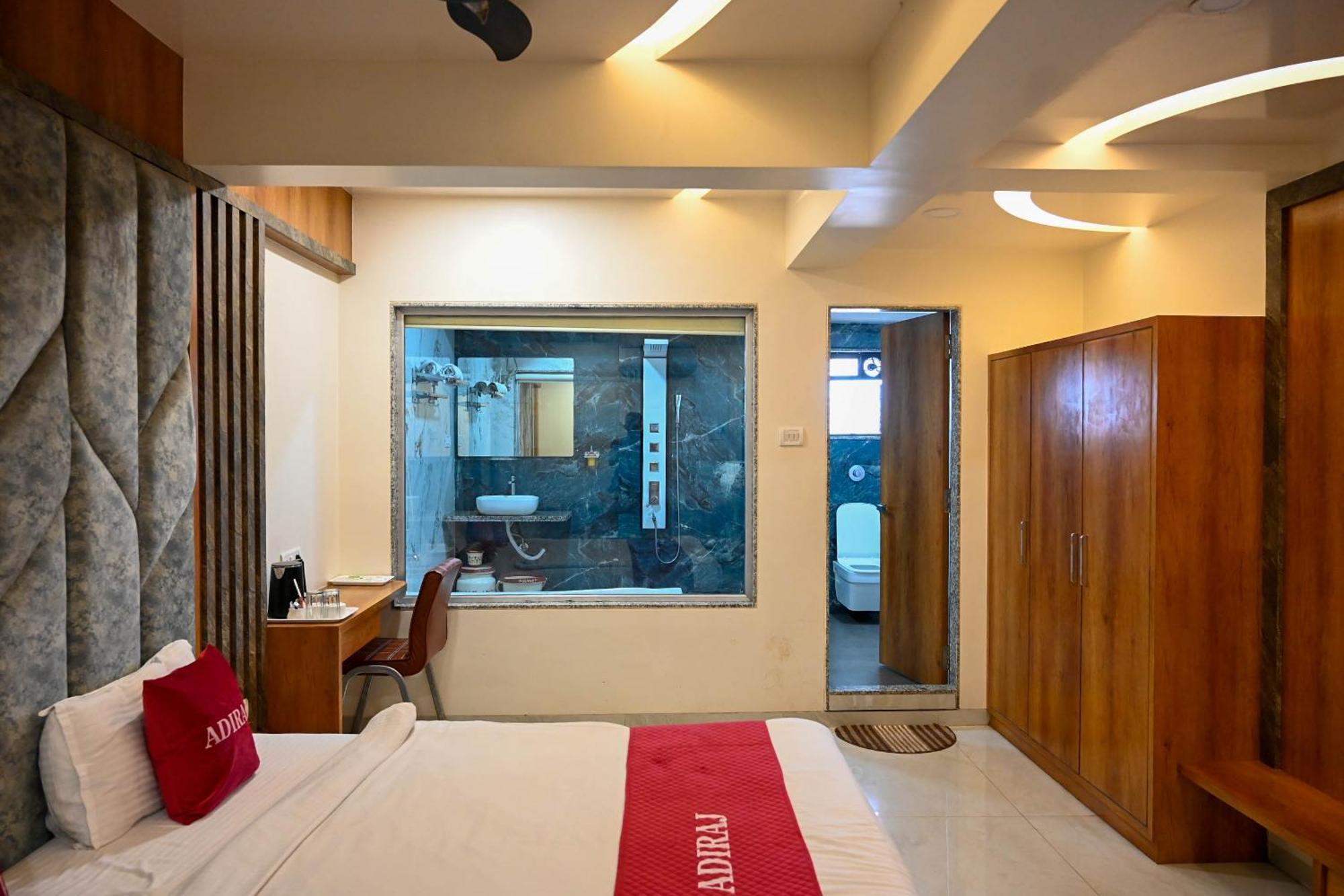 Adiraj Residency Hotel Navi Mumbai Bagian luar foto